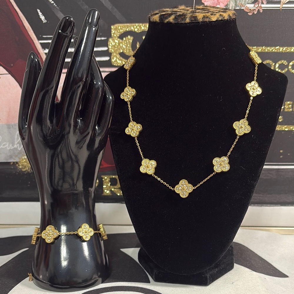 Gold Plated Clover Necklace and Bracelet Set